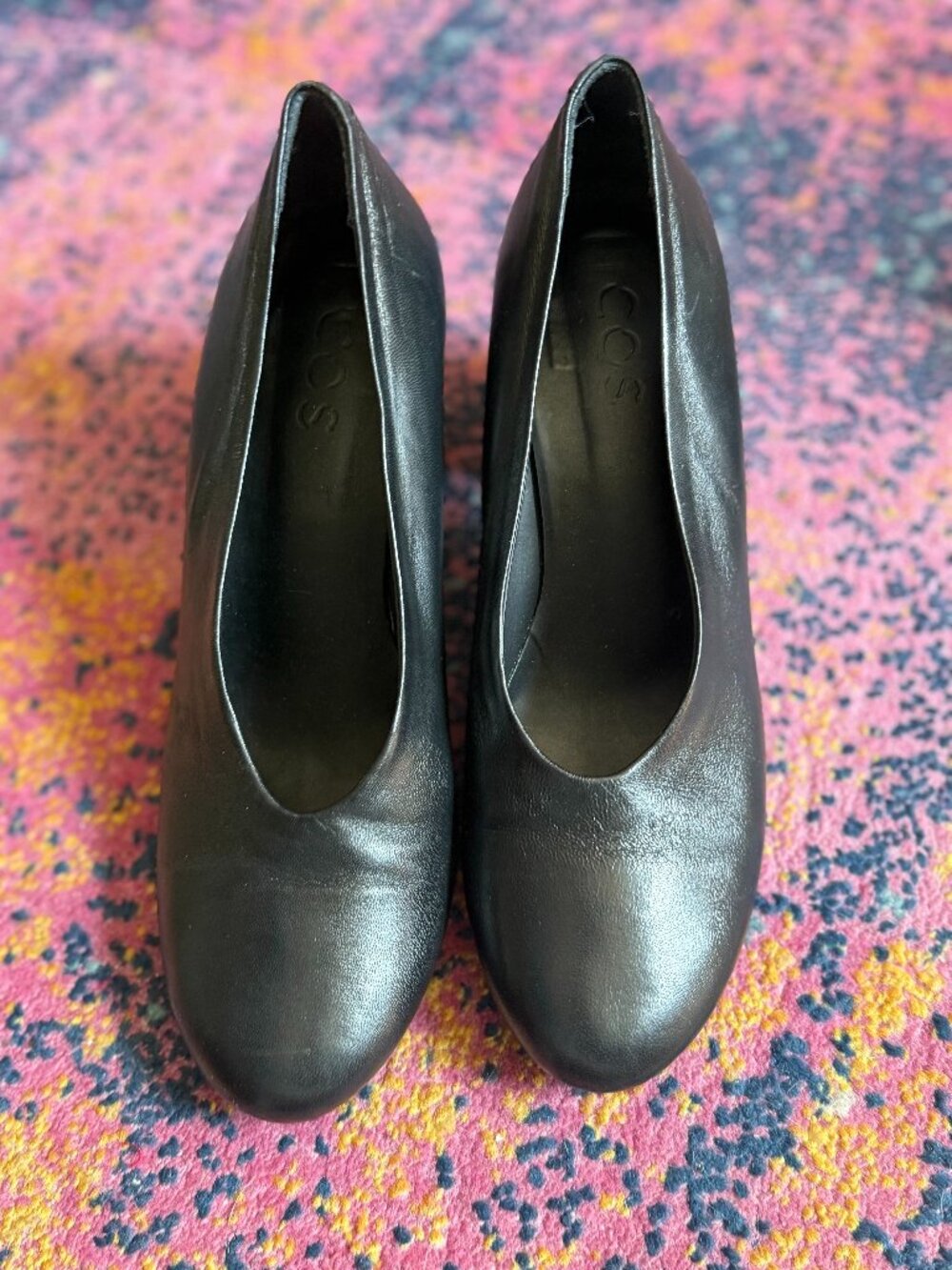 COS Black Leather Block Heel Pumps EU 40 Almond Toe Made in Italy Minimalist - Picture 2 of 8